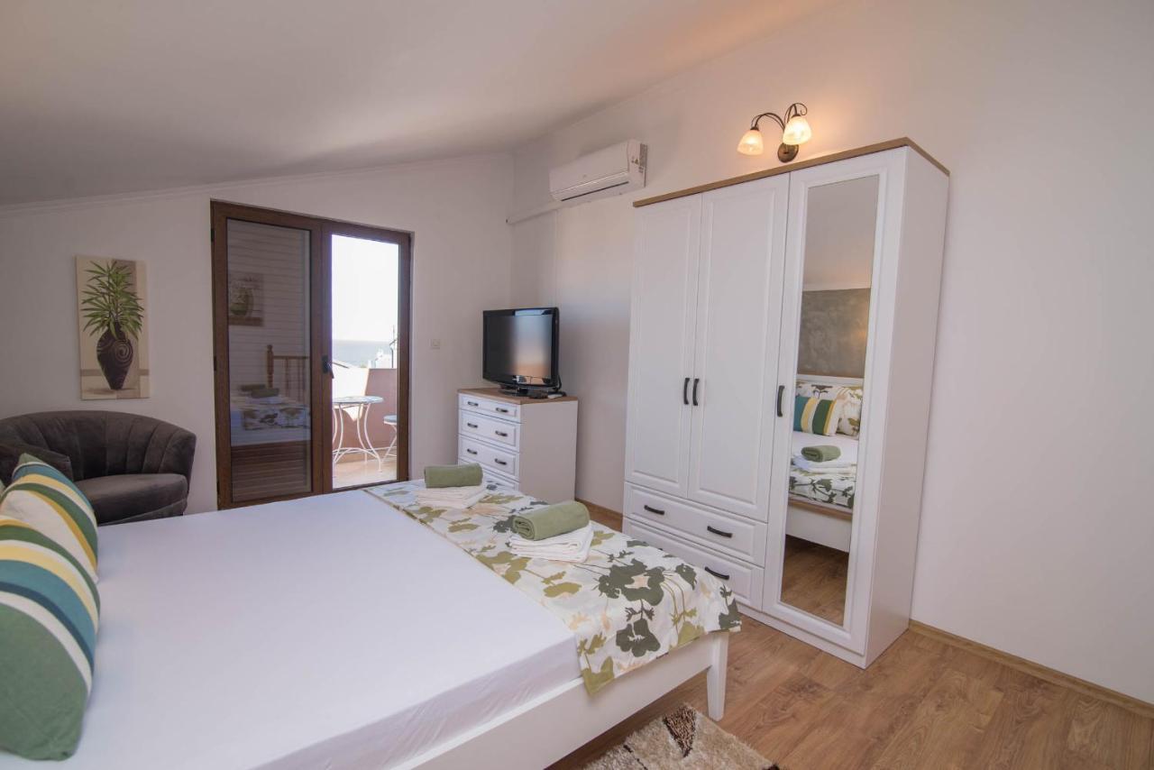 Nereo Apartamento Mali Lošinj Exterior foto
